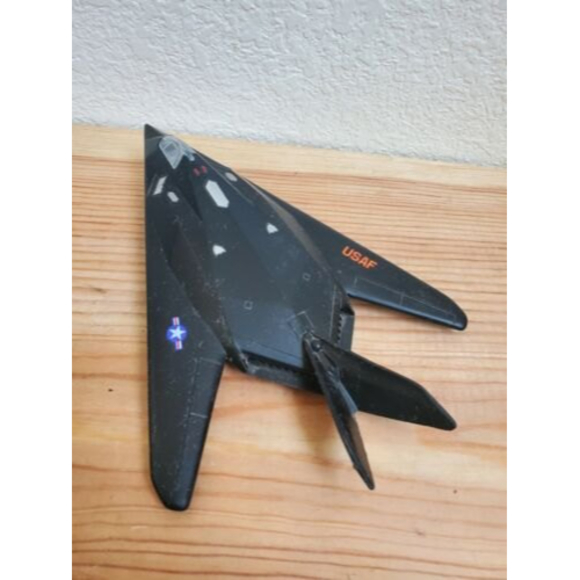 VTG 1990s Diecast USAF Model Stealth Fighter Jet Airplane Toy Black - Picture 6 of 7